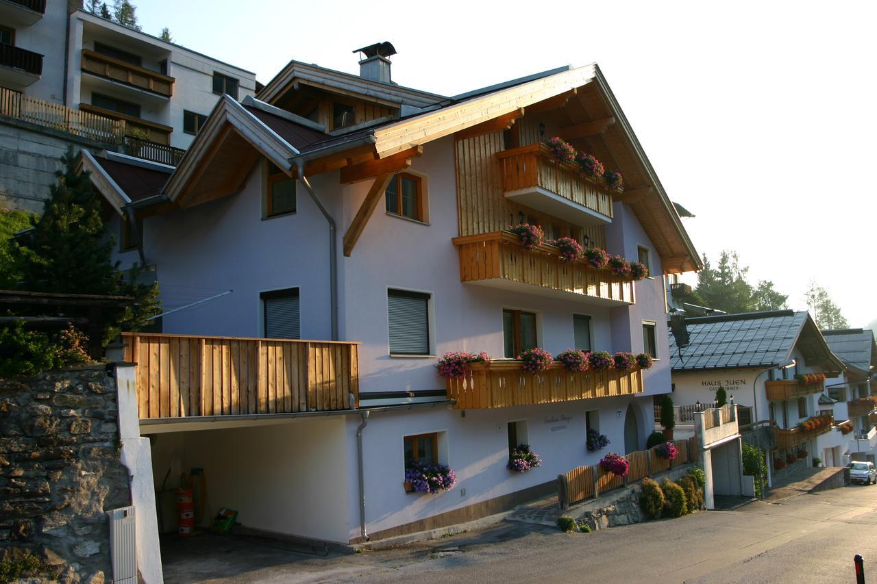Landhaus Flunger Σανκτ Αντόν αμ Άλμπεργκ Εξωτερικό φωτογραφία
